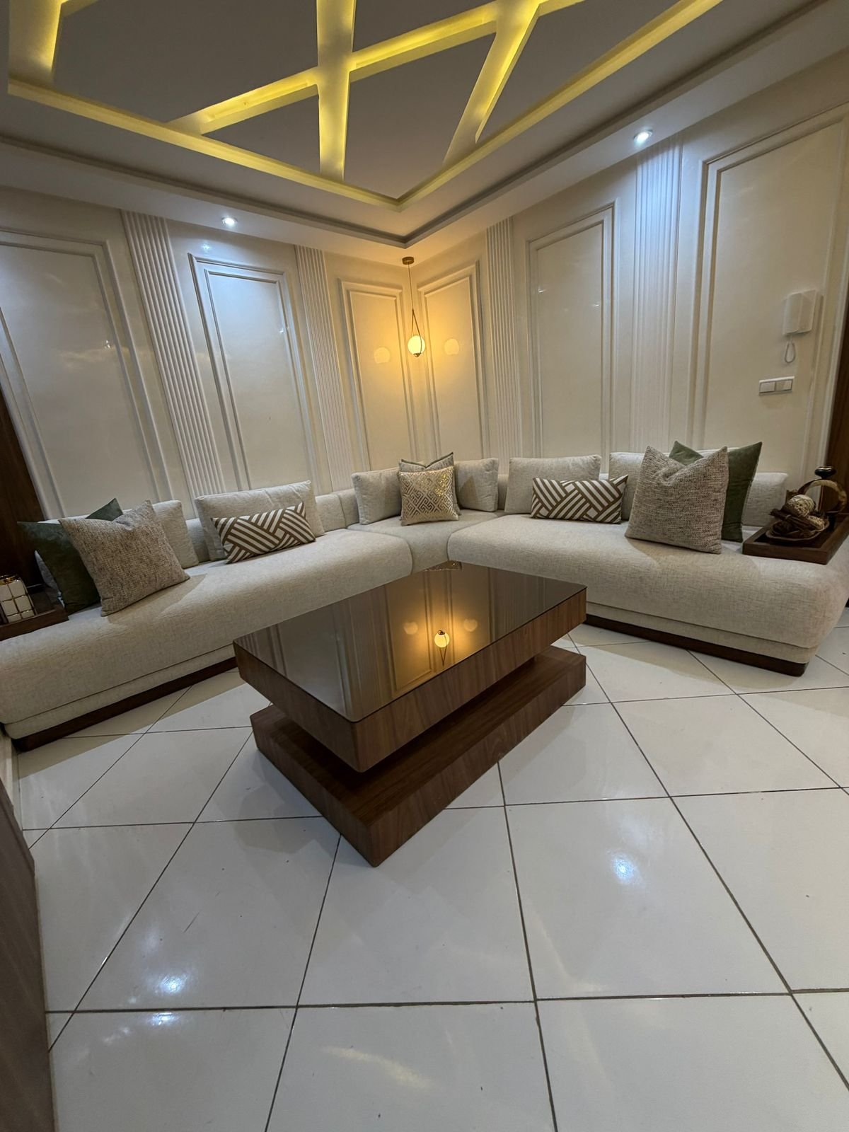Salon marocain luxueux
